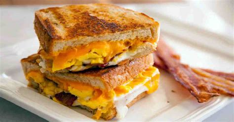 top breakfast sandwich recipes  kick   day deliciously
