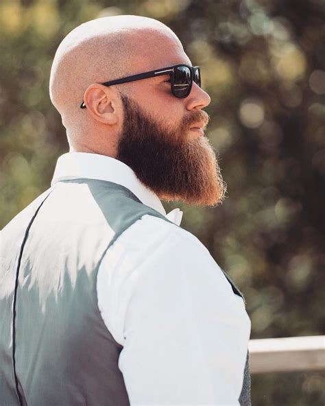 Pin By Jordo Thegreat On Beards Bald With Beard Bald Men With Beards