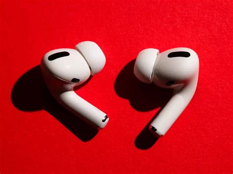 working  apple airpods pro business insider india