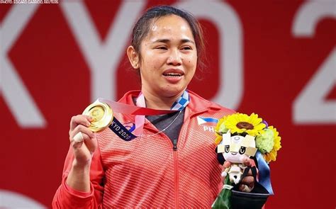 hidilyn diaz thanks supporters after winning ph s first olympic gold