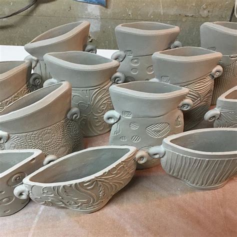 images  handbuilt pottery  pinterest ceramics