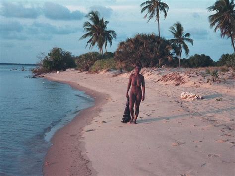 beach  bikini  beaches    subhubby flickr