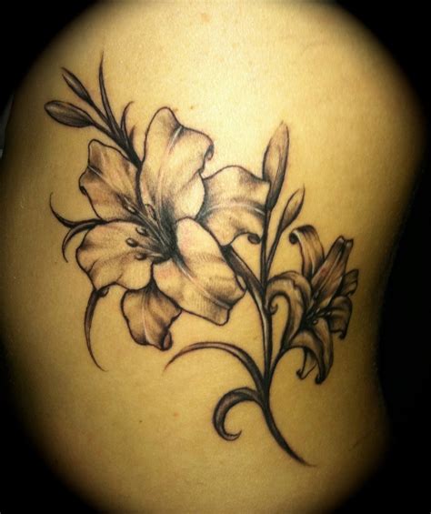 tatto black flower tattoo  girls girls flowers tattoos
