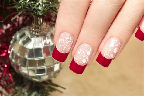 top   diy christmas nail arts  holiday season   trends