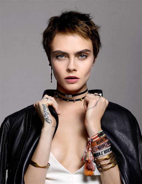 Cara Delevingne Sexy And Topless 7 Photos Thefappening