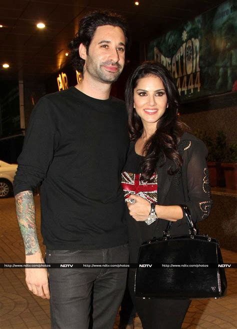 Sunny Leone S Movie Date With Husband