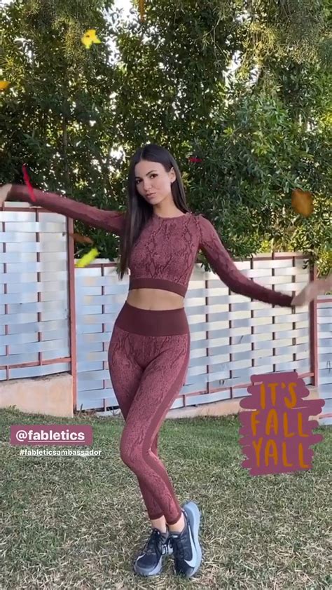 Victoria Justice Revealed New Sexy Fabletics Leggings 14 Photos S