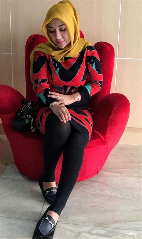 Pin Oleh Aisha Rose Di Hijab 4 Di 2020 Wanita Gambar Orang