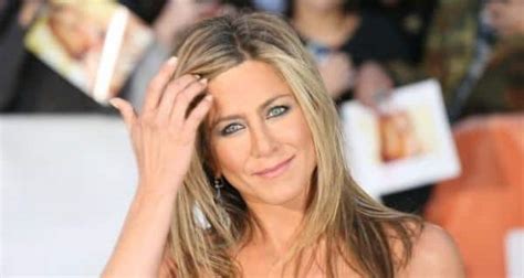 jennifer aniston stopped working out to gain weight for