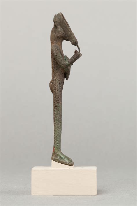 bastet holding sistrum late period ptolemaic period the