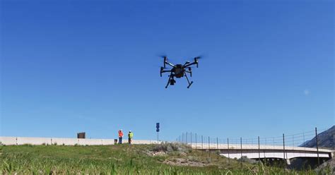 drones  digital models  infrastructure inspections safer   accurate cnet