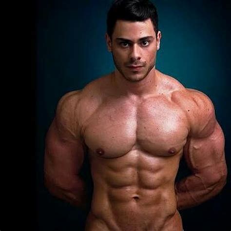 omg he s naked brazilian rapper reality star and bodybuilder leo stronda omg blog