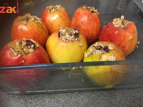 التفاح المحشي بالشوفان والجوز هذه الوصفة من الثقافة الأمريكية صحية مية بالمية زاكي