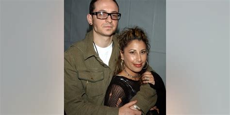 Chester Bennington S Ex Wife Disgusted With Funeral The Truth On