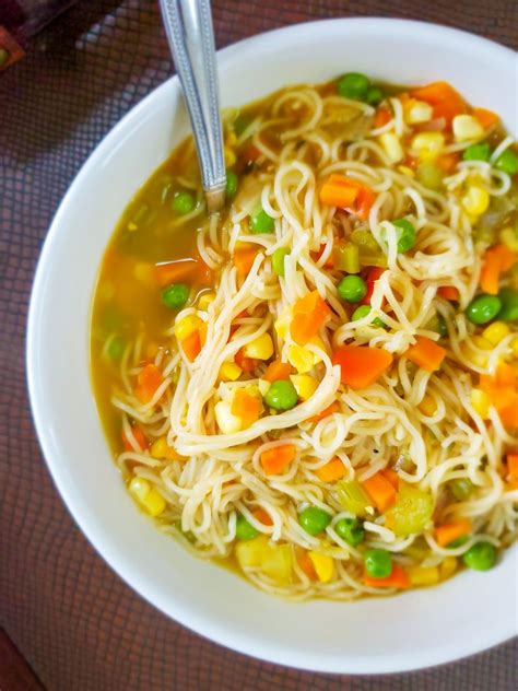 20 Minute Meal Vegetable Ramen Noodle Soup Strong Bold