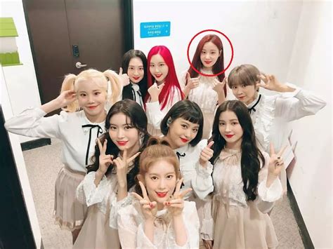 Fans Wonder Why Momoland S Prettiest Member Is Always Hidden In The