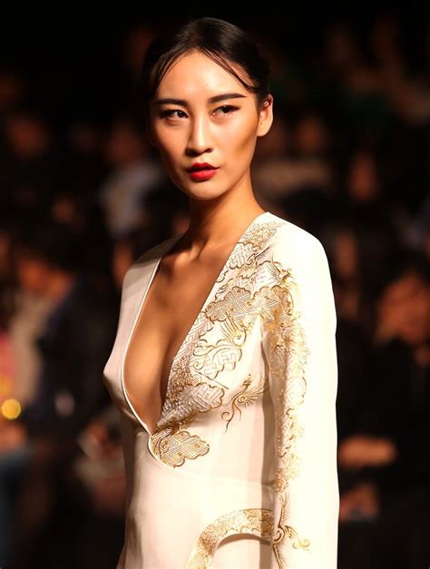 See The Opening Runway Show For China Fashion Week