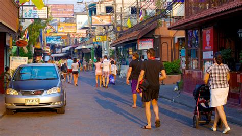 the best hotels closest to walking street in pattaya for
