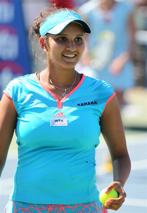 file sania mirza at citi open tennis finals july 31 2011 3 wikimedia commons