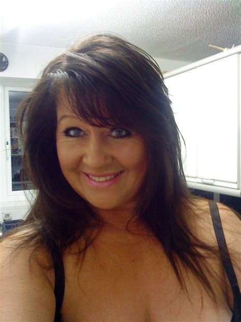 Susy2122 50 From Hereford Is A Local Granny Looking For