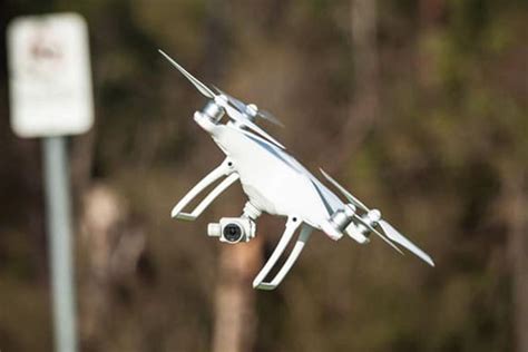 airspace open  business  sets nationwide rules  commercial drones