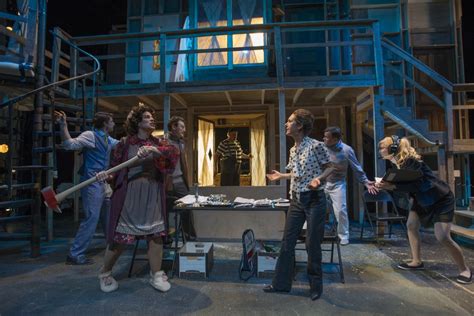 on nothing a review of noises off at windy city playhouse