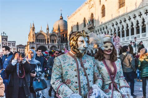 The Ultimate Masked Celebration At The Carnival Of Venice – Ocean Blue