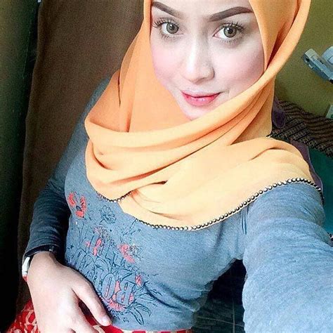 Whotwi Hijab Sange A List Of Batman Kluang S Photographs And Videos