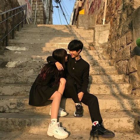 Korean Stylee In 2020 Ulzzang Couple Couples Coup