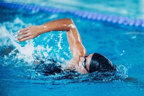 Cómo Aprender A Nadar Al Estilo Crol Mejor Con Salud