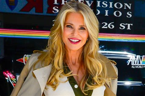 Christie Brinkley To Join Dancing With The Stars