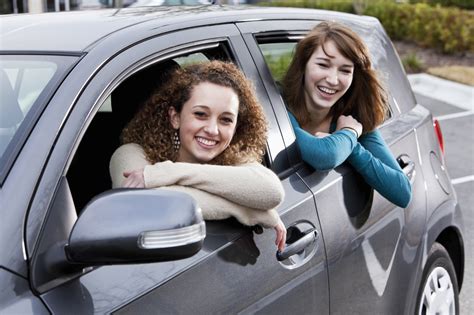 safe teen driving  facts  parents sprint driving school