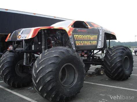 maximum destruction monster truck vehibase