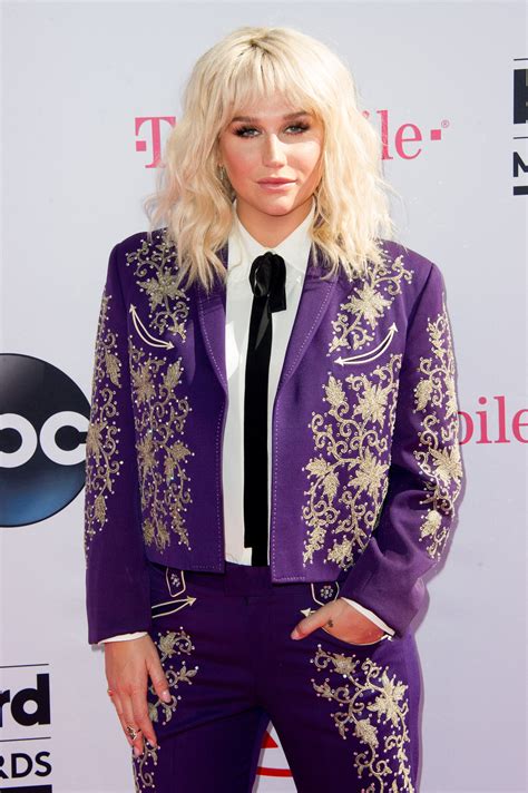 Kesha Dropped Dr Luke Lawsuit Of Sexual Abuse Teen Vogue