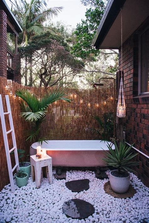 25 Dreamy Outdoor Bathrooms To Relax In Shelterness