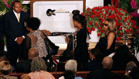 bb king recalled  love  mississippi funeral life entempoco
