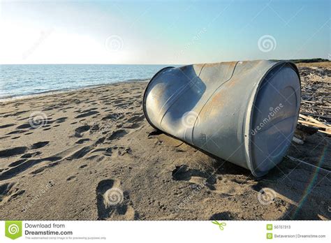 Abandoned Tank On The Beach Stock Image Image Of Abandoned