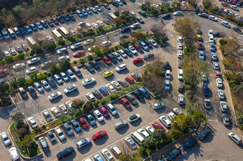 voldoende parkeerplaatsen  een nieuwbouwwijk ook voldoende vastgelegd advocatenkantoor