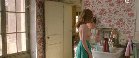 Lea Seydoux Nude Roses A Credit 2010 Hd 1080p