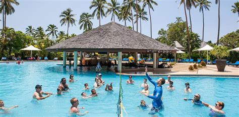 family resorts   coral coast  fiji pocket guide