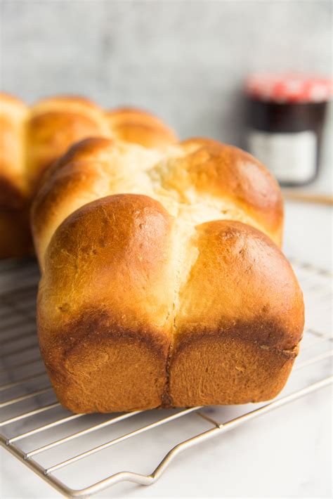 brioche  bread   breads   sense edibility