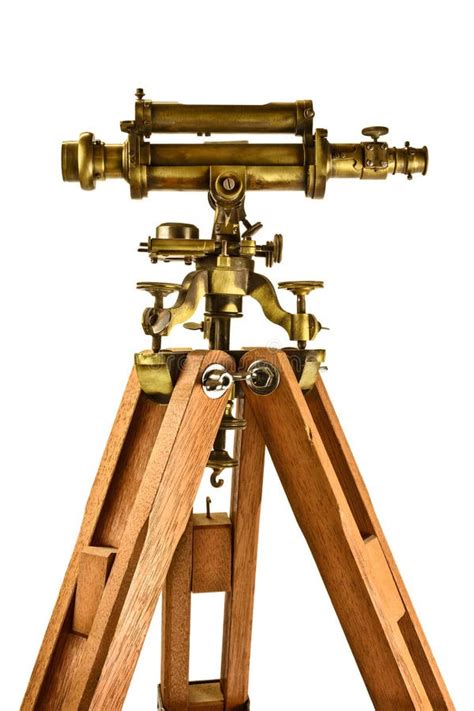 antieke houten telescoop op een driepoot stock afbeelding afbeelding bestaande uit overdrijf