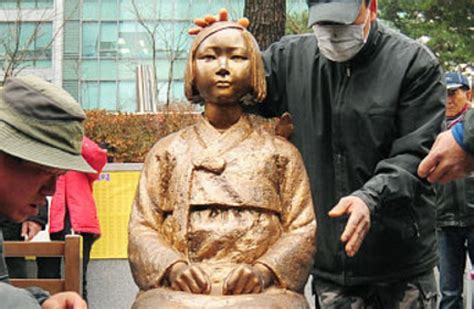 u n panel calls for revising japan s korea comfort women deal