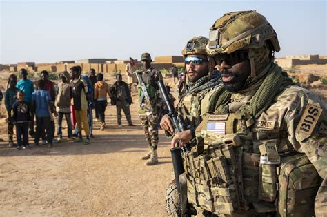 forces  protection measures  african troops deploy  niger