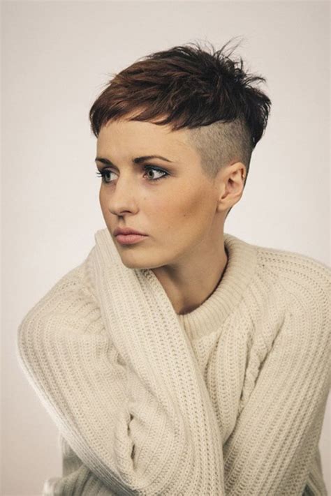 40 beautiful bald women styles to get inspired with
