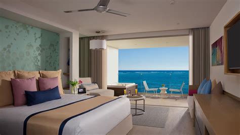 preferred club suites secrets riviera cancun resort spa part