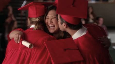 Glee Episode 513 Recap New Directions For Lesbos