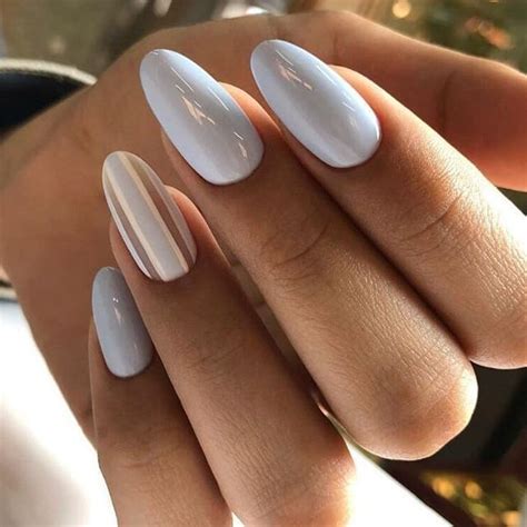 Pin By Come And Glam On Nails White Nail Designs White Nails White