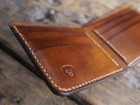 bifold leather wallet walnut brown kingsley leather
