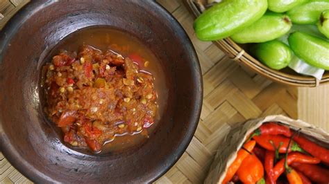 resep sambal tomat mentah tastemade indonesia youtube